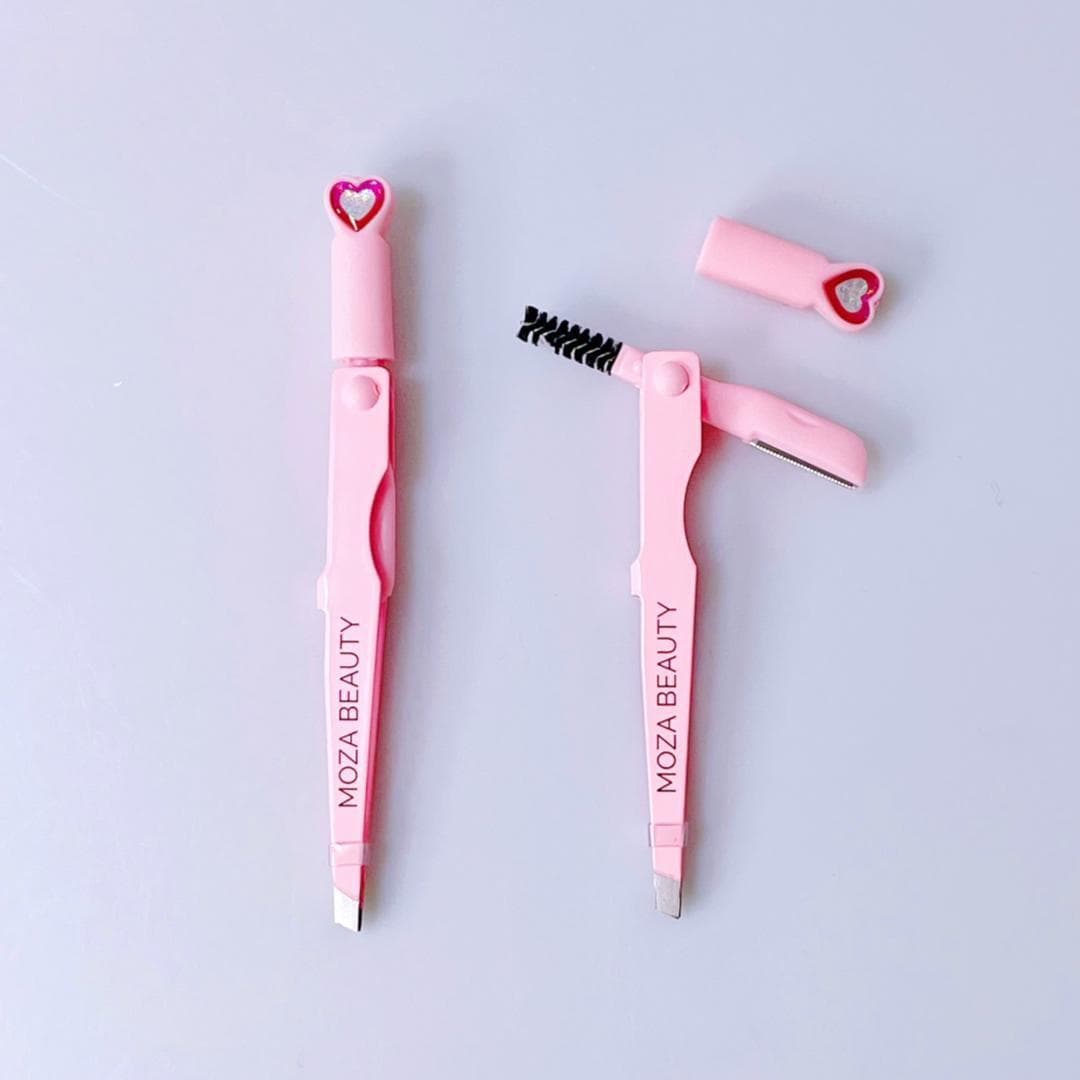 Eyebrow Tidy tool